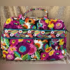 NWT Vera Bradley Weekender Travel Bag With Shoulder Strap Va Va Bloom